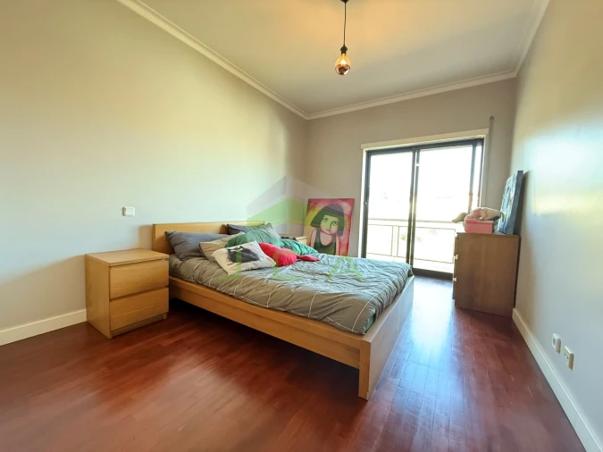 Apartamento T5 para Arrendamento em Leiria, Pousos, Barreira e Cortes Foto 14