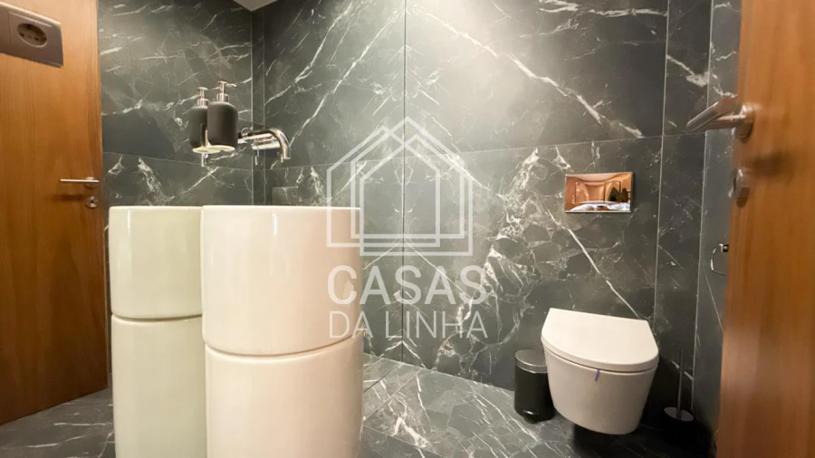 Apartamento T5 para Arrendamento em Moscavide e Portela Foto 13