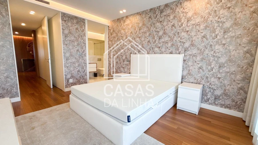 Apartamento T5 para Arrendamento em Moscavide e Portela Foto 14