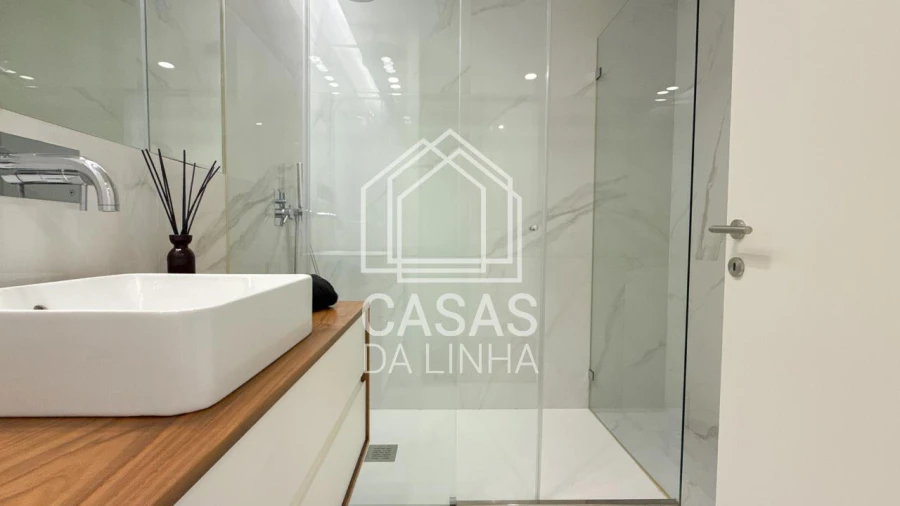 Apartamento T5 para Arrendamento em Moscavide e Portela Foto 24