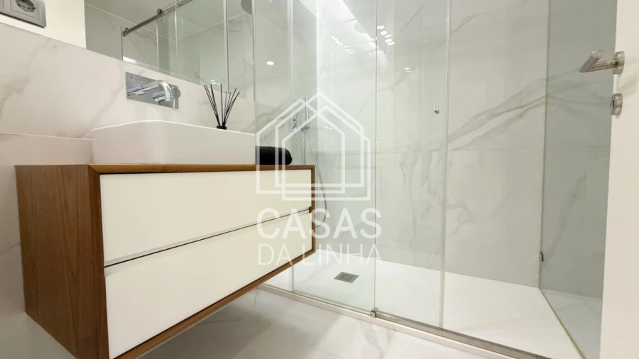 Apartamento T5 para Arrendamento em Moscavide e Portela Foto 25