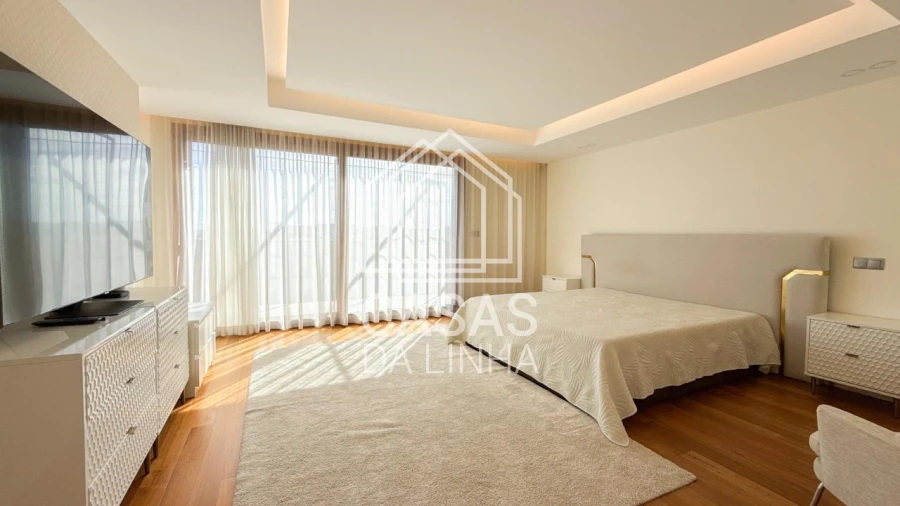 Apartamento T5 para Arrendamento em Moscavide e Portela Foto 22