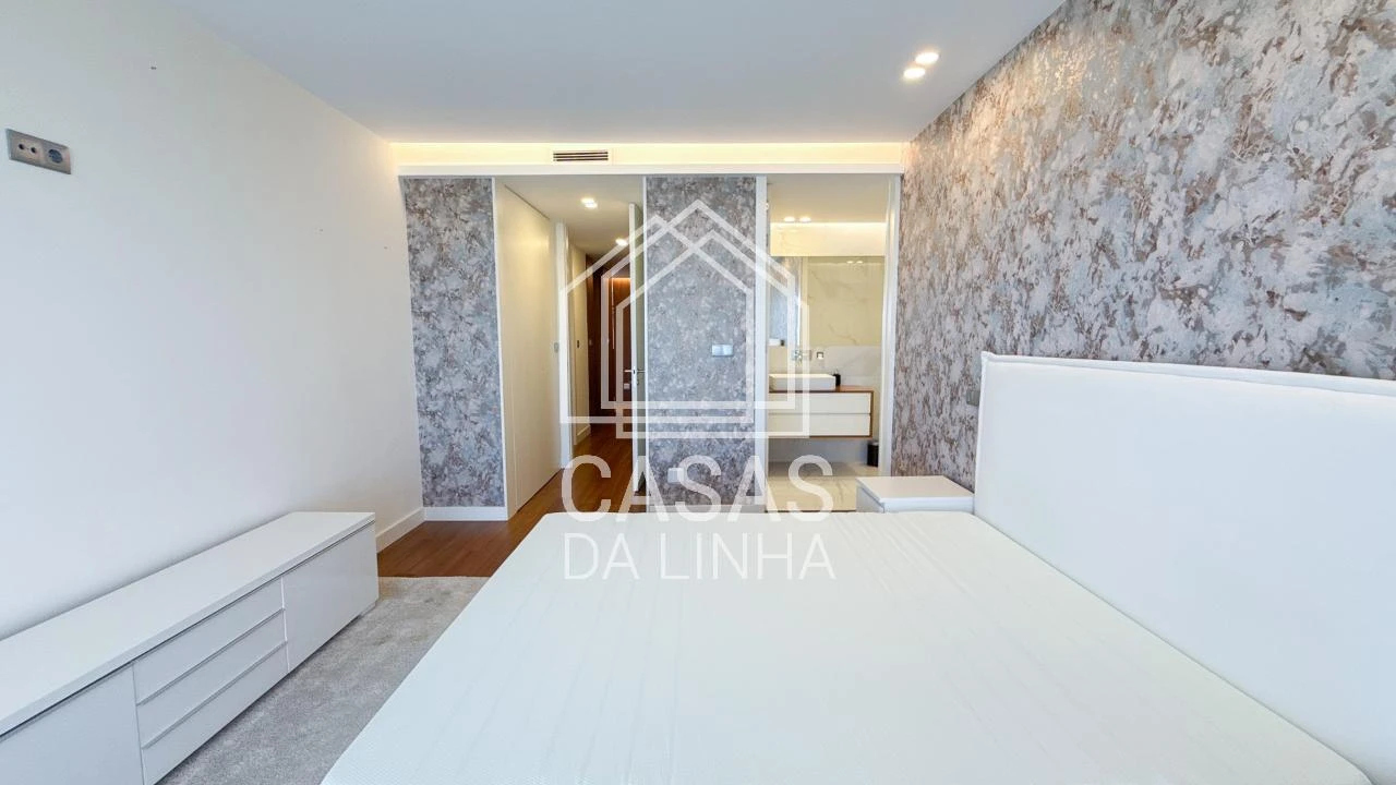 Apartamento T5 para Arrendamento em Moscavide e Portela Foto 15