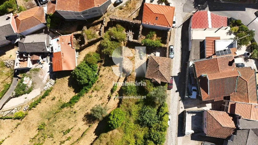 Moradia T2 para Venda em Lordelo Foto 4