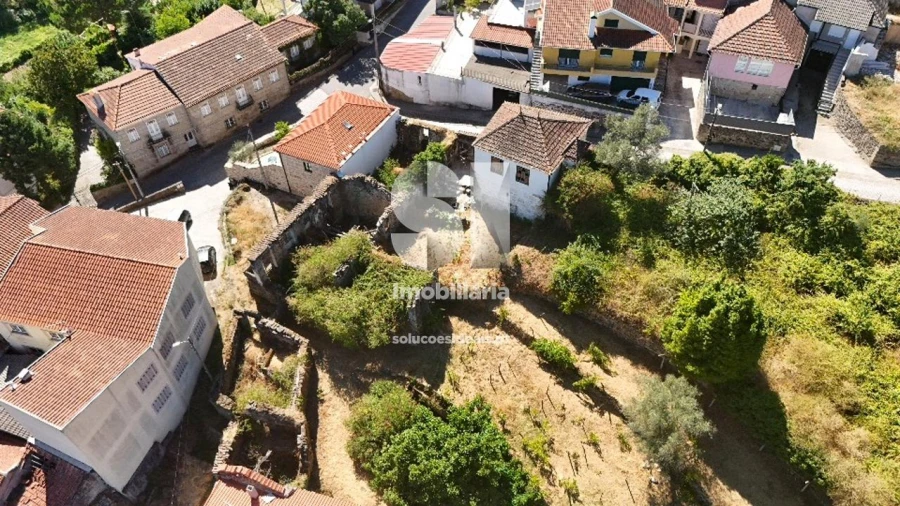 Moradia T2 para Venda em Lordelo Foto 2