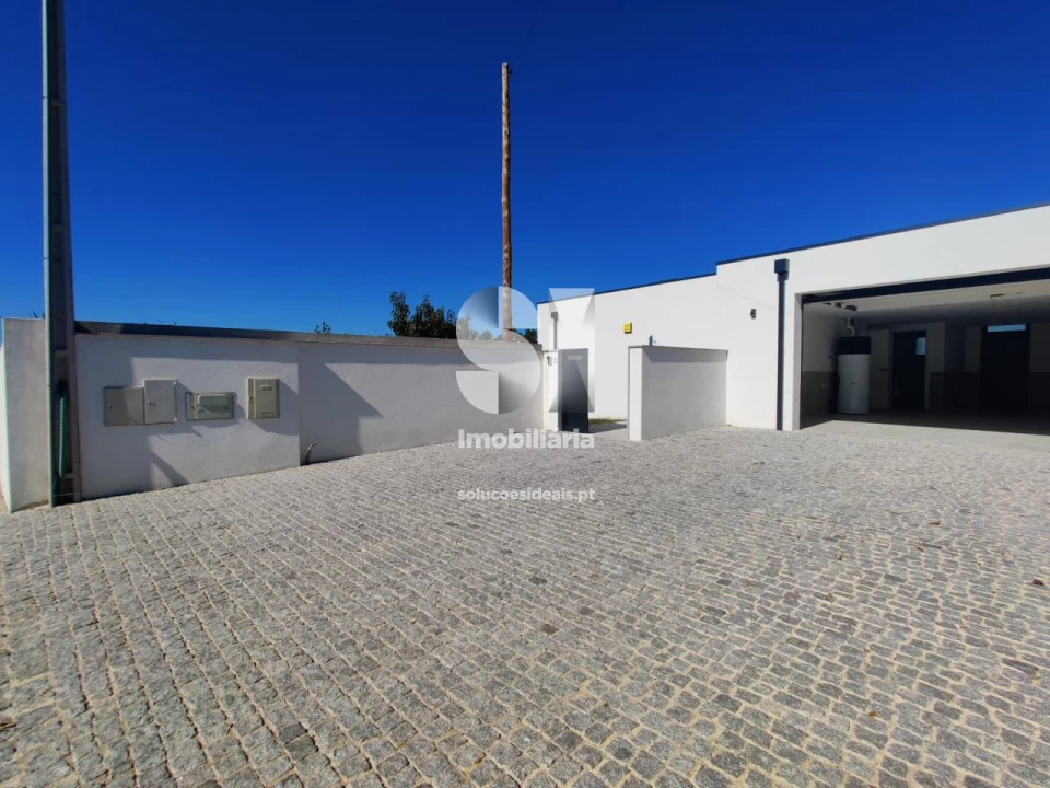 Moradia T3 para Venda em Merelim (São Paio), Panoias e Parada de Tibães Foto 17