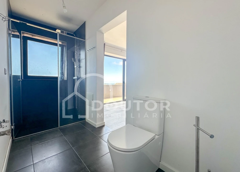 Moradia T3 para Venda em Fajã da Ovelha Foto 24