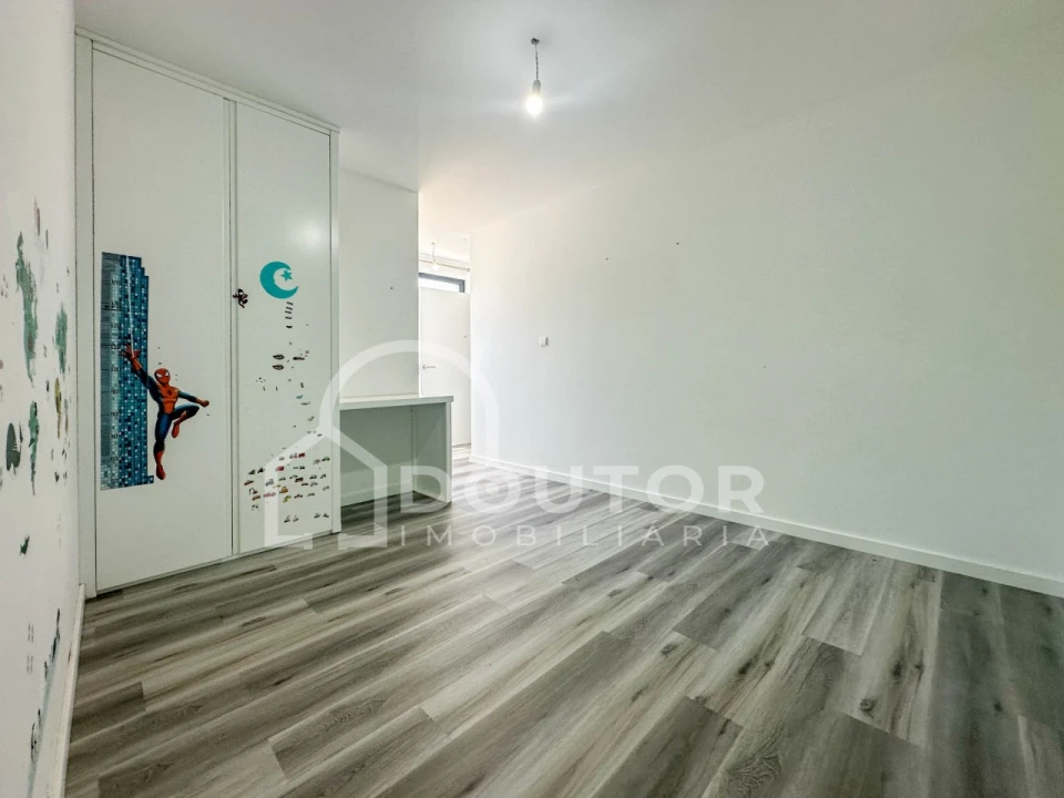 Moradia T3 para Venda em Fajã da Ovelha Foto 25