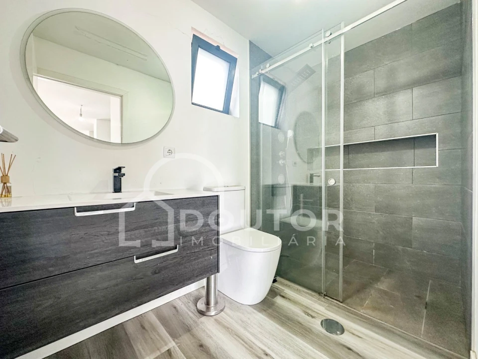 Moradia T3 para Venda em Fajã da Ovelha Foto 27