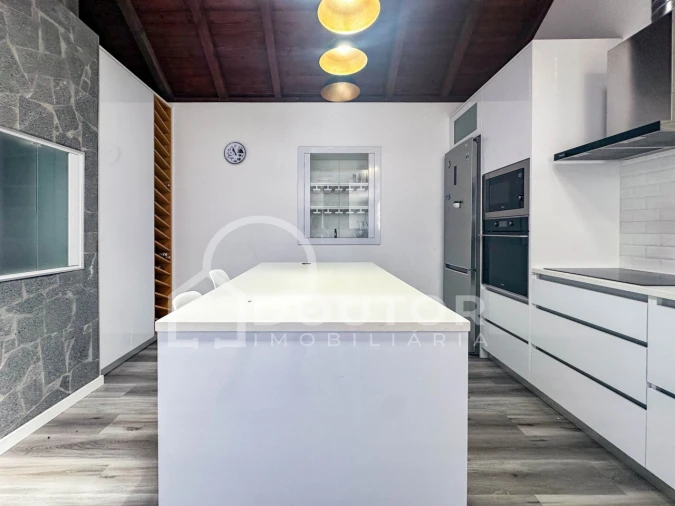 Moradia T3 para Venda em Fajã da Ovelha Foto 14