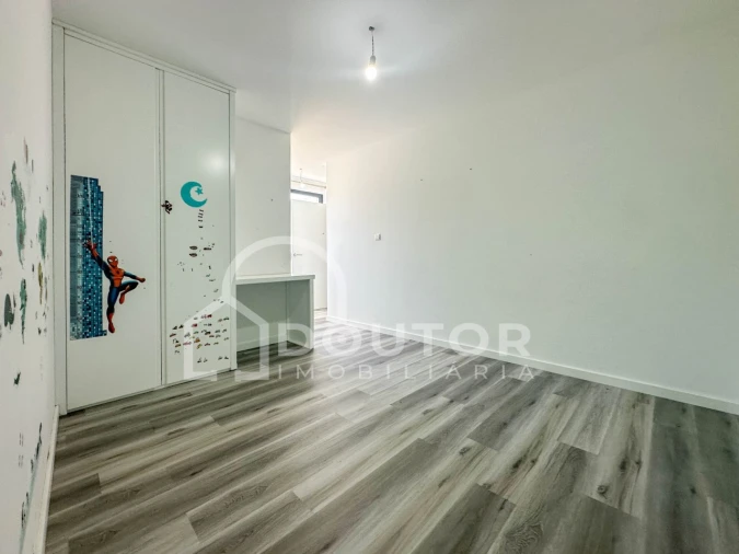 Moradia T3 para Venda em Fajã da Ovelha Foto 25