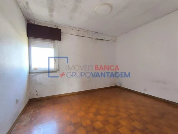 Apartamento T3 para Venda em Algueirão-Mem Martins