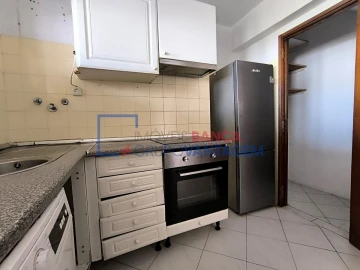 Apartamento T3 para Venda em Algueirão-Mem Martins