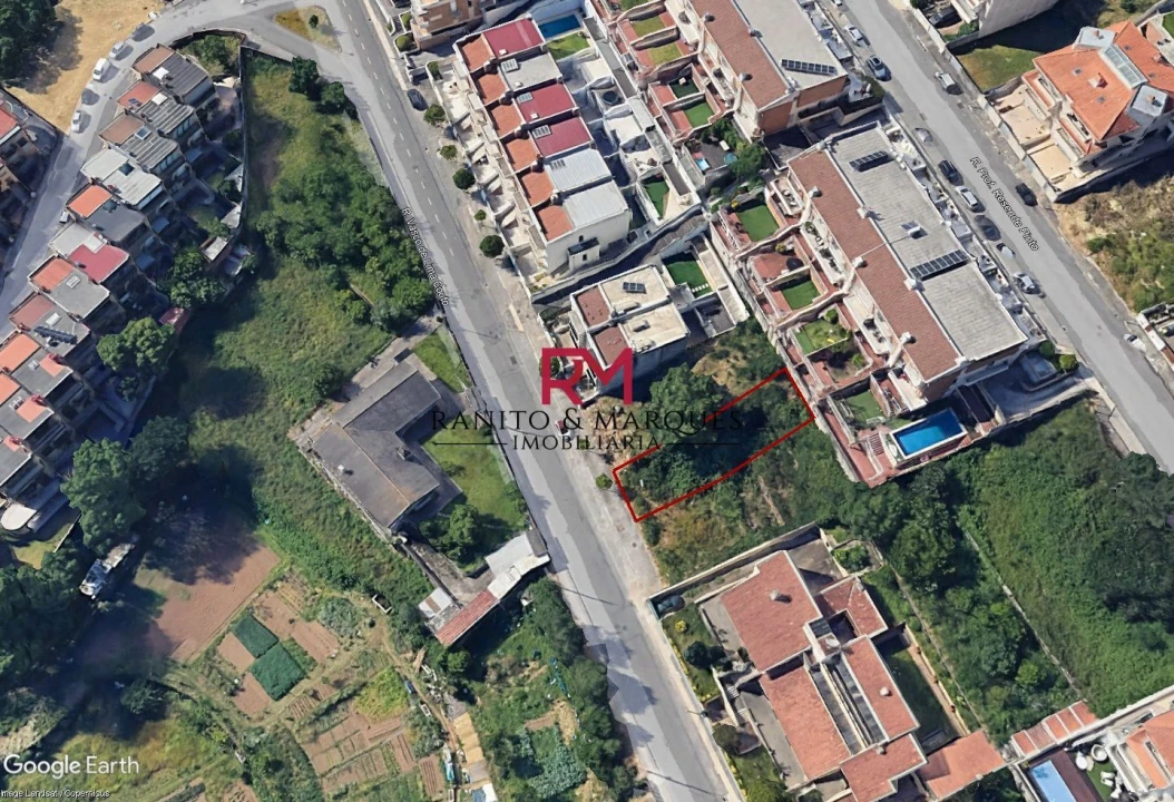 Terreno para Venda em Valongo Foto 2