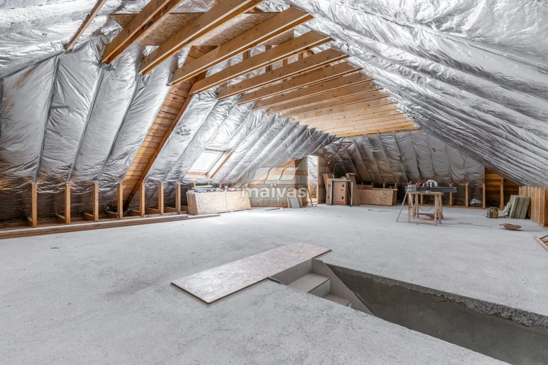 Moradia T4 para Venda em Cervães Foto 30