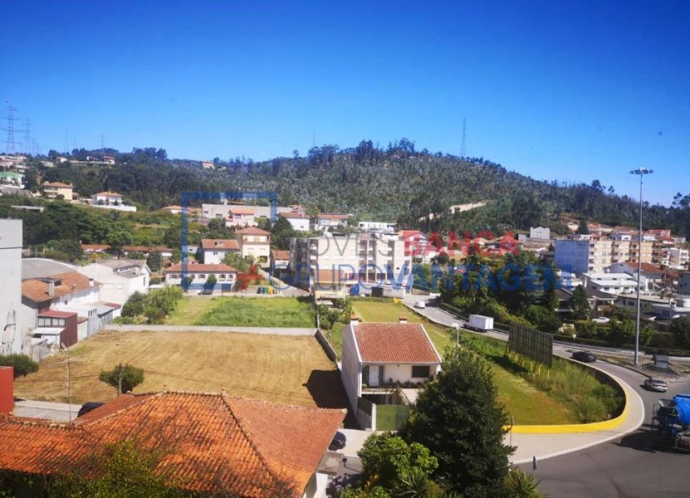 Apartamento T1 para Venda em Rebordosa Foto 19