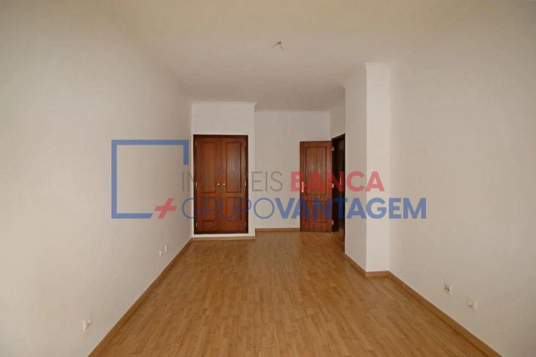 Apartamento T3 para Venda em Marvila, Ribeira Santarém, São Salvador, São Nicolau Foto 5