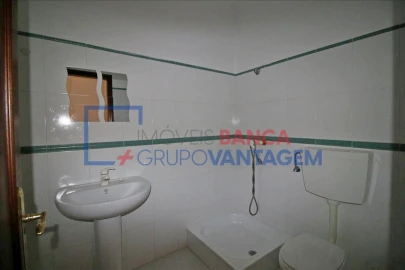 Apartamento T3 para Venda em Marvila, Ribeira Santarém, São Salvador, São Nicolau