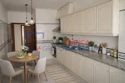 Apartamento T3 para Venda em Marvila, Ribeira Santarém, São Salvador, São Nicolau