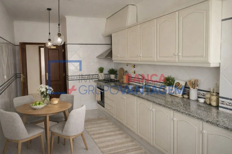 Apartamento T3 para Venda em Marvila, Ribeira Santarém, São Salvador, São Nicolau Foto 2