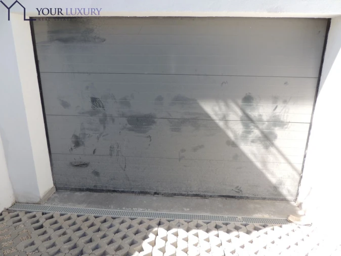 Moradia T4 para Venda em Pontinha e Famões Foto 36