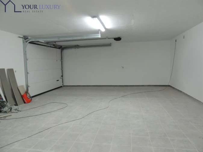 Moradia T4 para Venda em Pontinha e Famões Foto 34