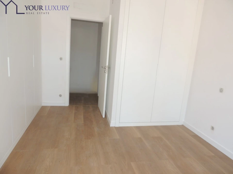 Moradia T4 para Venda em Pontinha e Famões Foto 20