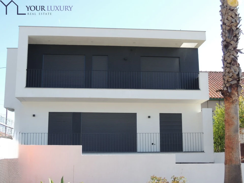 Moradia T4 para Venda em Pontinha e Famões Foto 39