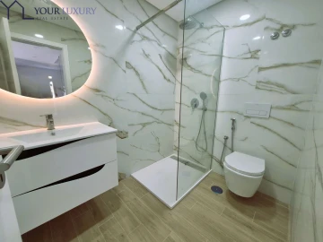 Moradia T4 para Venda em Pontinha e Famões
