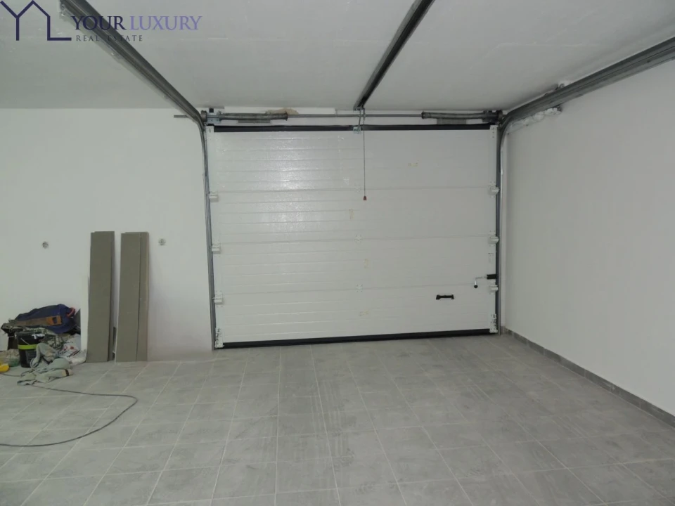 Moradia T4 para Venda em Pontinha e Famões Foto 21