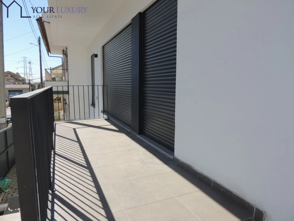 Moradia T4 para Venda em Pontinha e Famões Foto 24