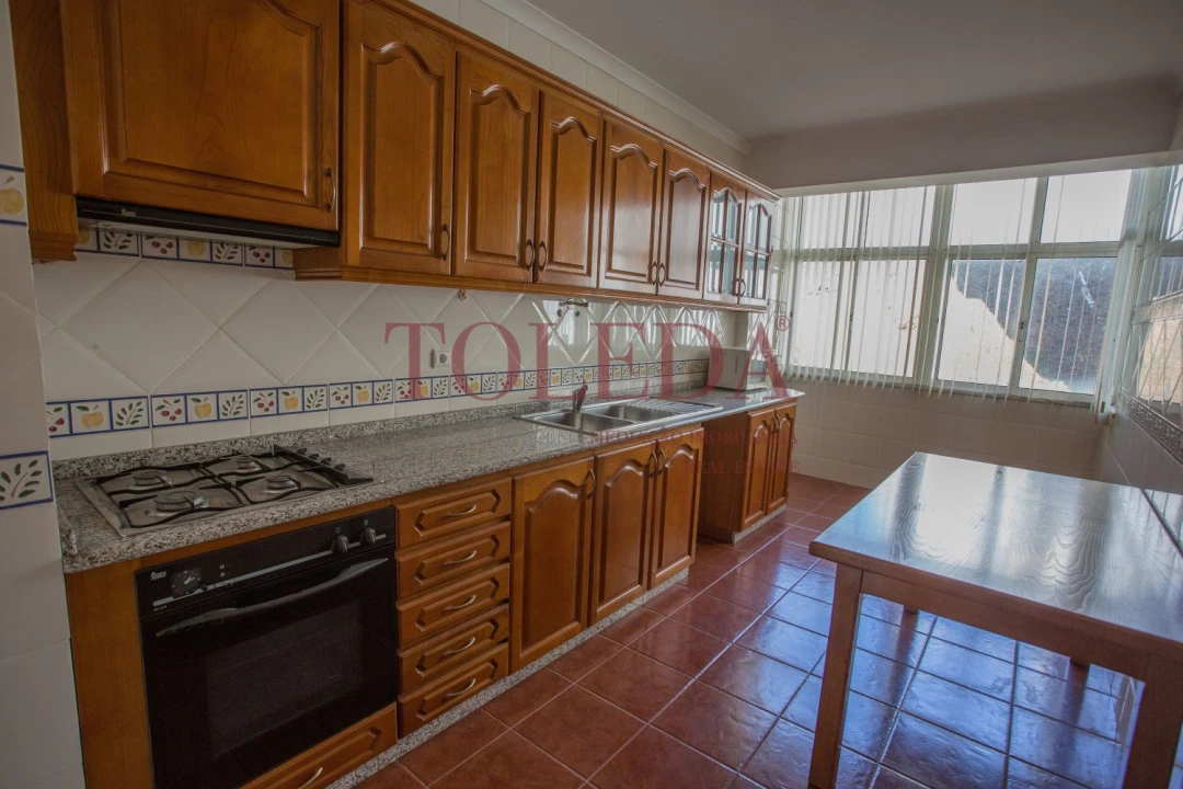 Apartamento T3 para Venda em Castro Daire Foto 10