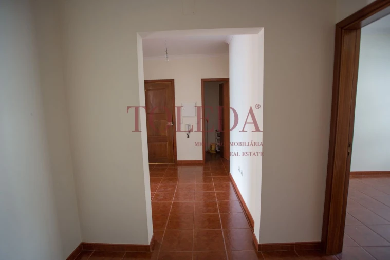 Apartamento T3 para Venda em Castro Daire Foto 23