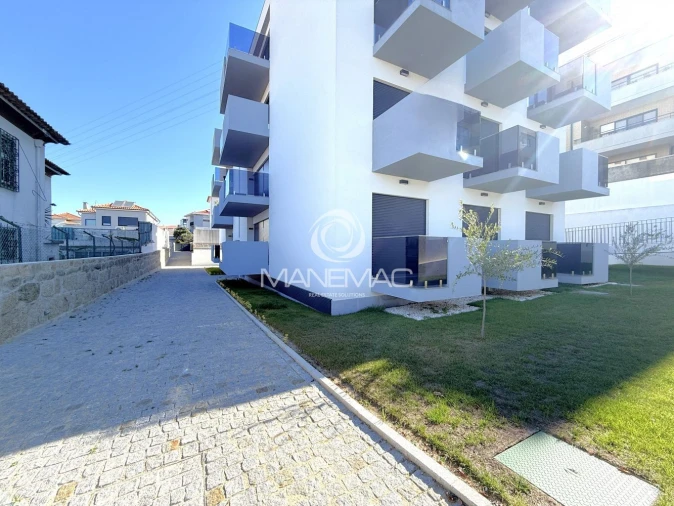 Apartamento T3 para Venda em Mafamude e Vilar do Paraíso Foto 32