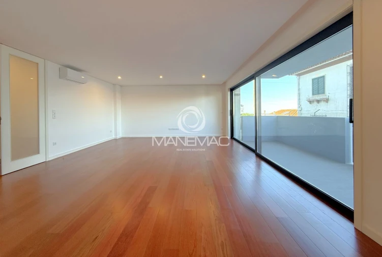 Apartamento T3 para Venda em Mafamude e Vilar do Paraíso Foto 2