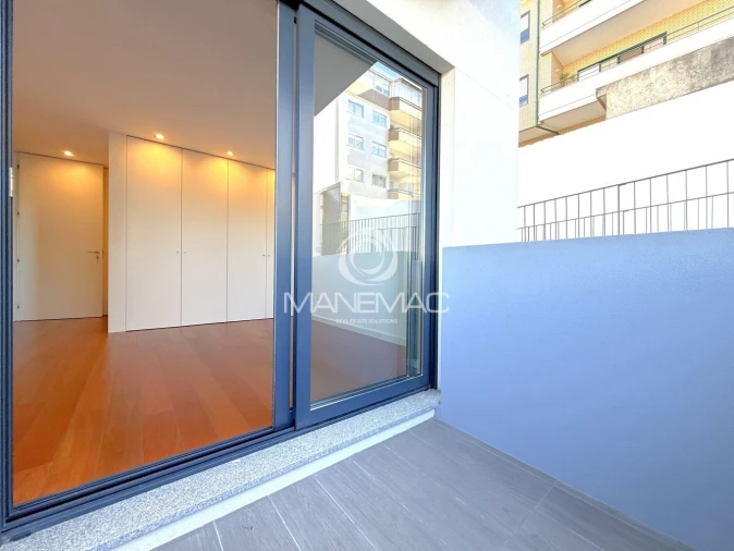 Apartamento T3 para Venda em Mafamude e Vilar do Paraíso Foto 14