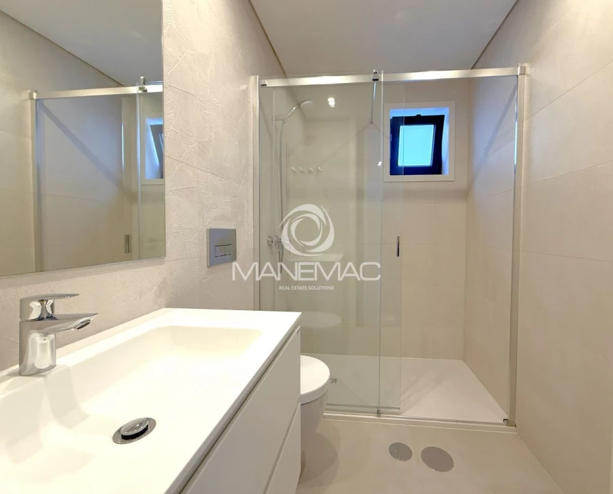 Apartamento T3 para Venda em Mafamude e Vilar do Paraíso Foto 16