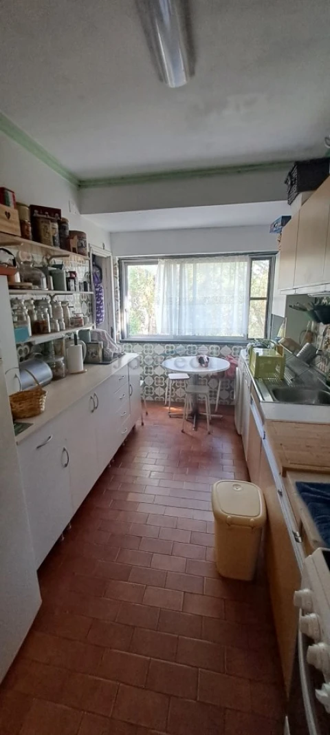 Apartamento T3 para Venda em Carnaxide e Queijas