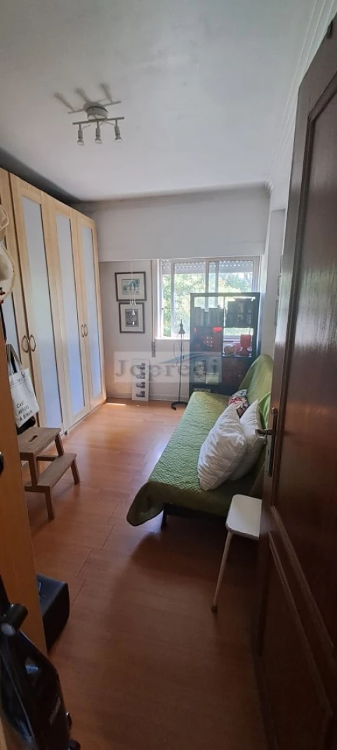Apartamento T3 para Venda em Carnaxide e Queijas