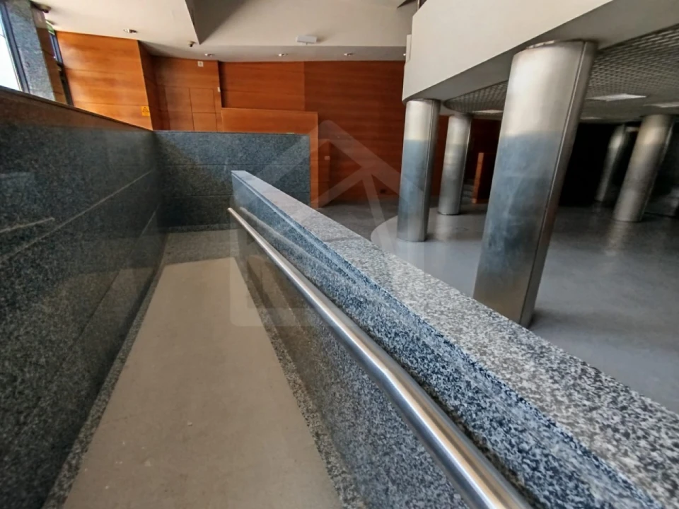 Loja para Venda em Águeda e Borralha Foto 6