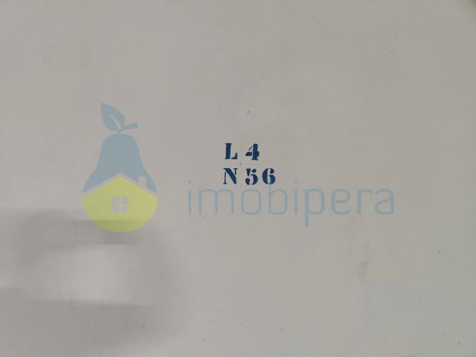 Garagem para Venda em Armação de Pera Foto 2