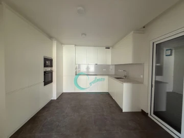 Apartamento T3 para Venda em Almada, Cova da Piedade, Pragal e Cacilhas