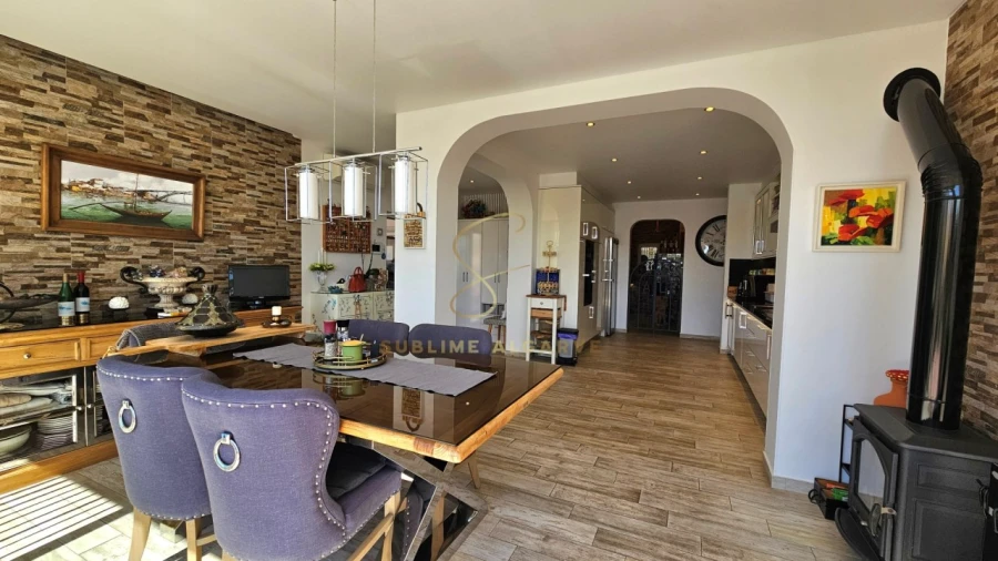 Moradia T4 para Venda em Luz Foto 12