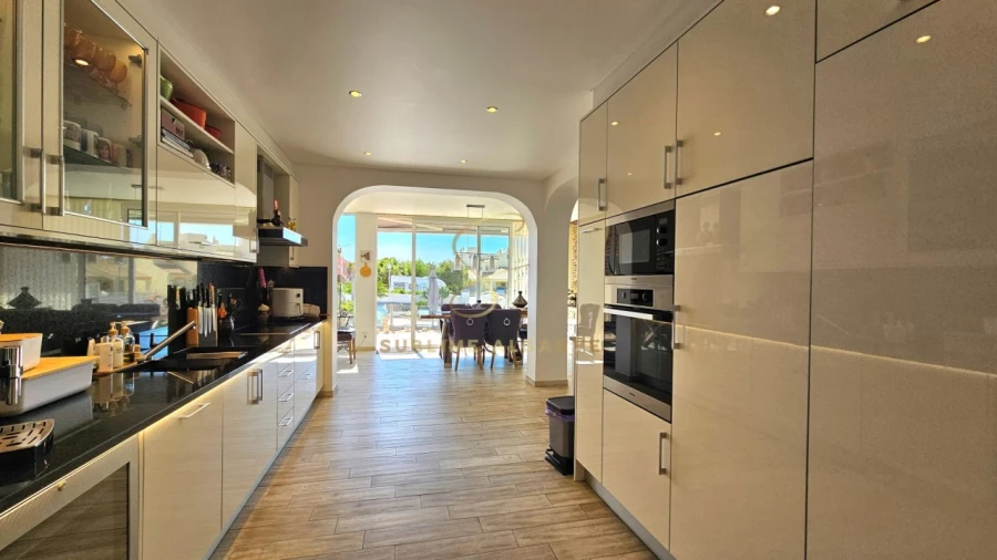 Moradia T4 para Venda em Luz Foto 14