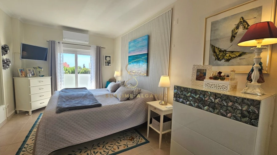 Moradia T4 para Venda em Luz Foto 22