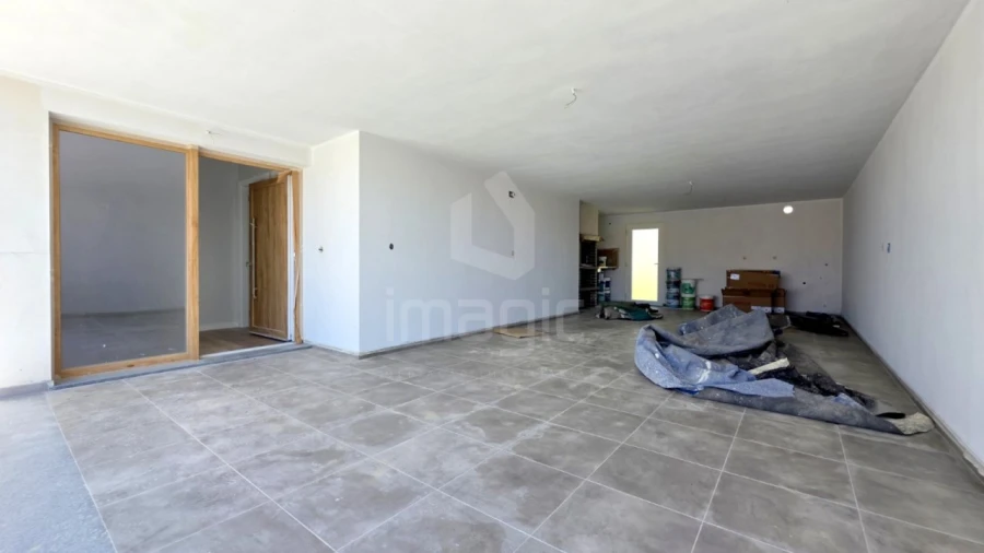 Moradia T4 para Venda em Santo Isidoro Foto 23