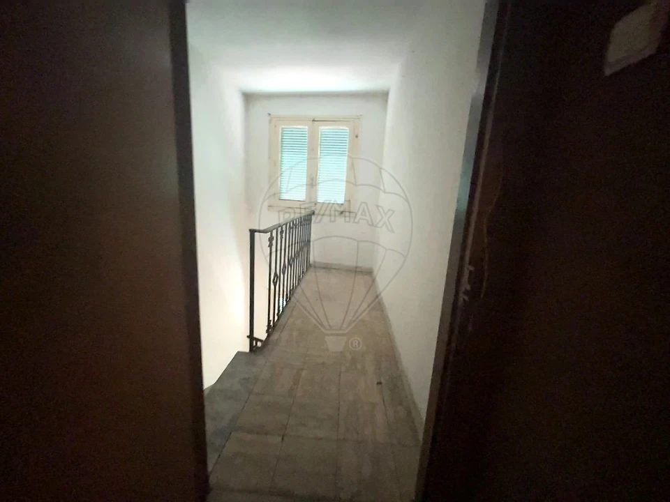 Prédio para Venda em Caria Foto 5