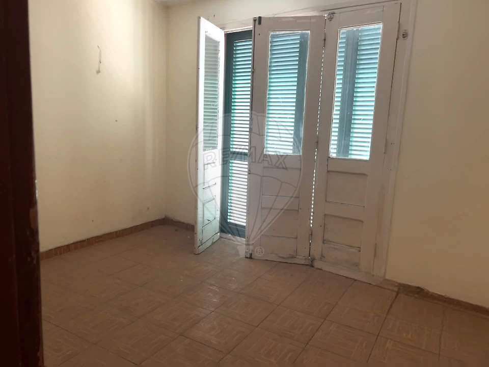 Prédio para Venda em Caria Foto 3