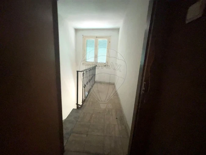 Prédio para Venda em Caria Foto 5