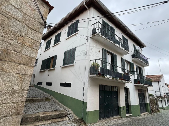 Prédio para Venda em Caria